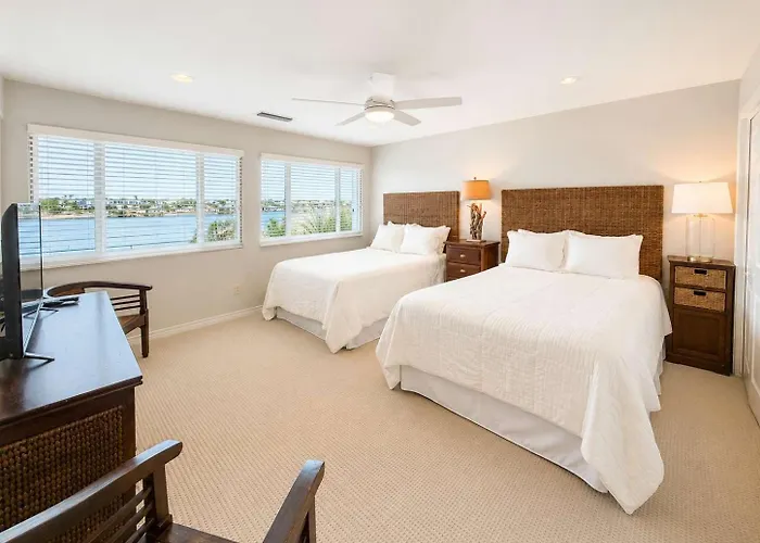 Needle Rush Point E34 Access 2 Pools Riverfront Private Holiday home Pensacola